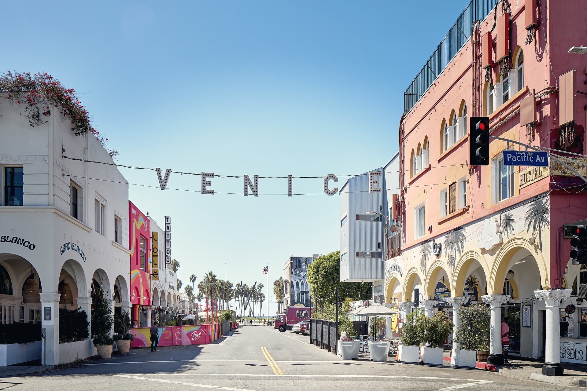 The iconic Venice sign at Pacific Avenue